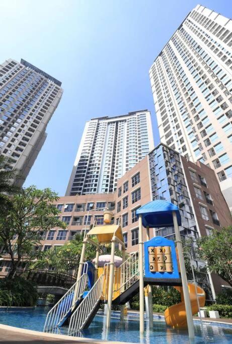 Appartement The Mansion Kemayoran 4 Pax Jakarta