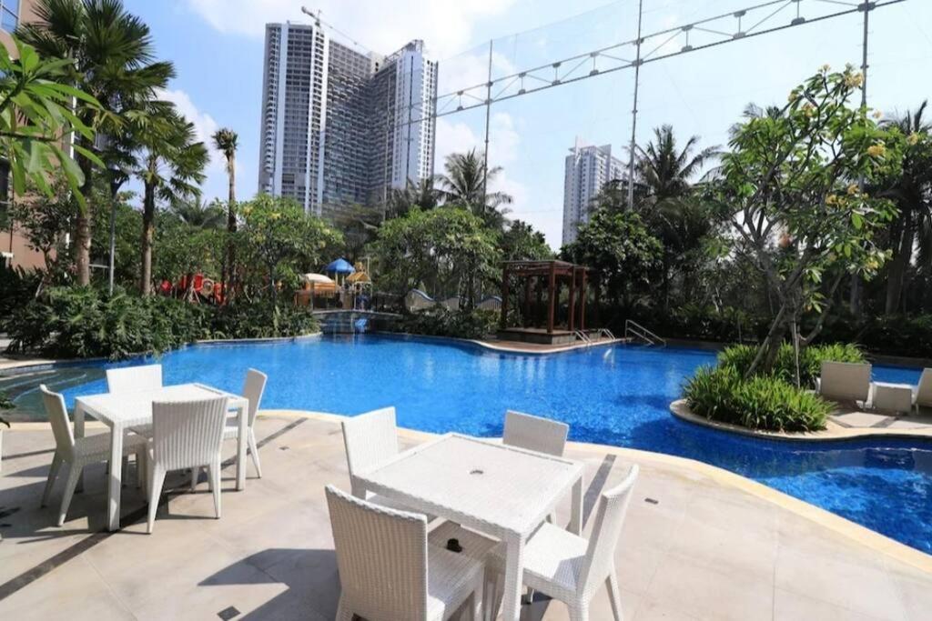 Appartement The Mansion Kemayoran 4 Pax Jakarta