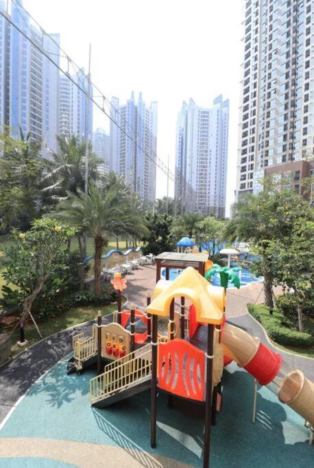 The Mansion Kemayoran 4 Pax Appartement